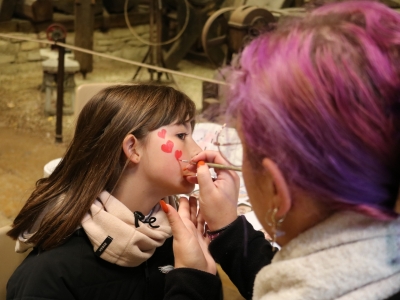 Jeux en bois et atelier maquillage au musée du vin 