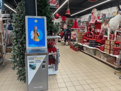 Beaune - Une borne pour transformer les petites pièces en bons d'achat à Centrakor