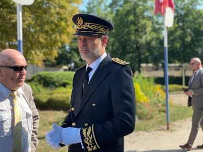 Beaune - Cérémonie et dépôt de gerbe à l’occasion de la prise de fonction officielle de Benoît Byrski, nouveau sous-préfet de l’arrondissement