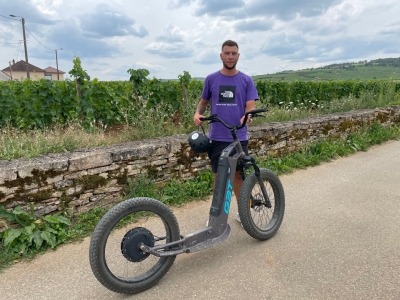 Escapade en trottinette électrique tout terrain sur la Voie des Vignes avec Trott’Explore à Beaune