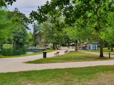 La Ville de Beaune fait le plein d’activités nature cet été pour une immersion au cœur du parc de la Bouzaize 