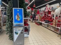 Coinstar France s’installe à Beaune - Une borne pour transformer les petites pièces en bons d'achat, une première dans un magasin Centrakor