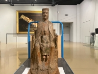 Musée des Beaux-Arts de Beaune – Série « Trésors cachés » : l’art roman bourguignon à l’honneur avec la Vierge à l’Enfant en majesté