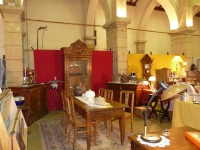 Beaune – Antiquités-brocante ce week-end sous les Halles