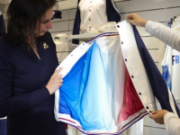 JO Paris 2024 : de l’écru et un dégradé tricolore… Voici les tenues des Français pour les Jeux