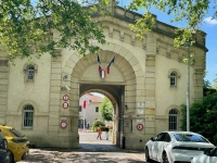 Maison d'Arrêt de Dijon - Une institution face aux défis de la surpopulation carcérale et au sous-effectif 