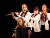 Festival de Santenay – 2e soirée musicale ce mardi 25 juillet avec Noémie Pompon et Charles Prat en 1re partie suivis de l'ensemble D'Cybèles dans « Oum Pa Pa »