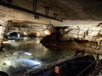 Côte d’Or. Parcourez ces grottes à pied et en barque, il y fait 12° toute l'année !