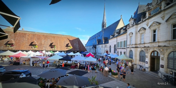 Beaune CFBD - Place à l'été avec le 1er marché de la saison des Festivinales le dimanche 2 juin