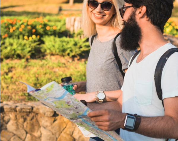 De saisonniers à ambassadeurs : vivez la Route des Grands Crus comme un touriste