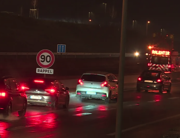 Pluies verglaçantes en Côte-d'Or : A6 et A38 coupée, série d'accidents, bus immobilisés à Dijon