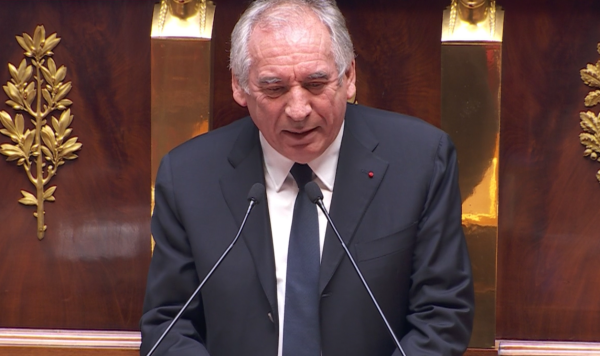 Budget 2025 : La France insoumise confirme le dépôt d'une deuxième motion de censure contre le gouvernement de François Bayrou