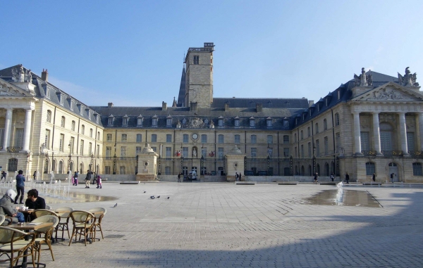 La Ville de Dijon accueillera le Congrès mondial de la Vigne et du Vin en octobre 2024