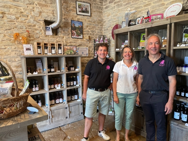 Saga familiale à Concœur avec 7 générations d’Olivier à la Ferme Fruirouge