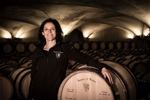 « Je fais un vin que j’aime et qui me ressemble à un moment de ma vie » rencontre avec Ludivine Griveau, régisseur des Hospices de Beaune