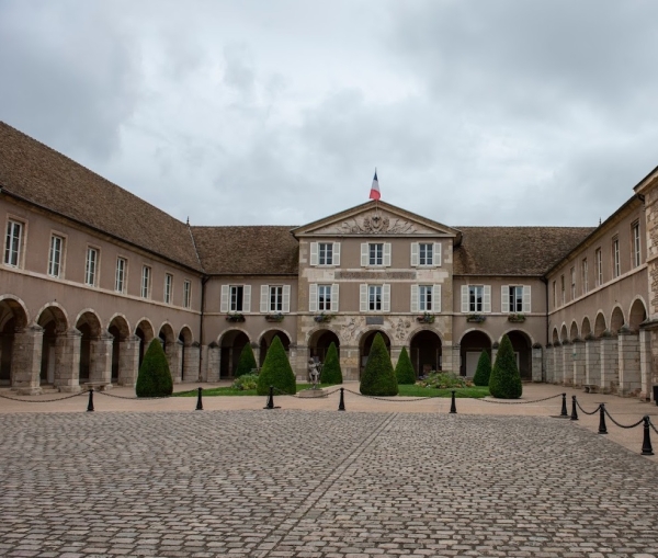 Émeutes : Rassemblement ce lundi 3 juillet devant la mairie de Beaune à 12 h