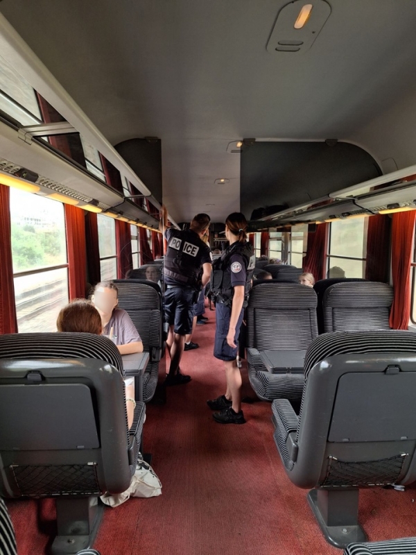 Police nationale de Côte d'Or - Opération de sécurisation dans les transports sur la ligne Dijon-Beaune