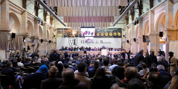 Vente des vins des Hospices de Beaune – Le record de 32 M€ sera-t-il battu avec la mise aux enchères de 753 pièces ce dimanche 19 novembre ?