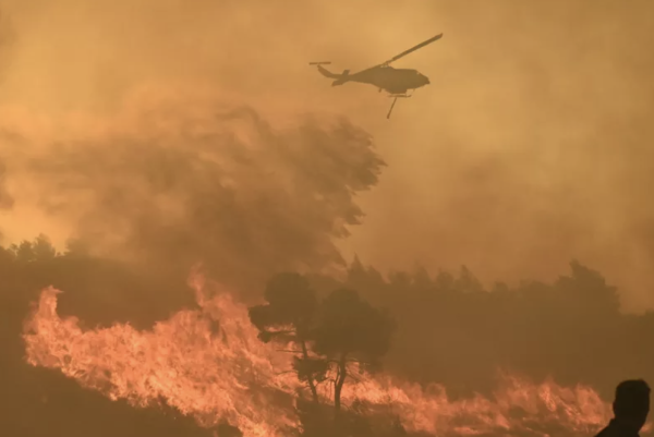 Après Rome, les incendies aux portes d'Athènes 